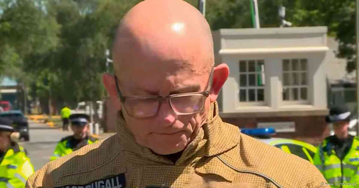 Bicester fire chief breaks down in emotional update as two firefighters killed