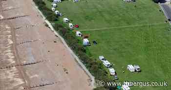 Caravans remain at beauty spot despite notice to leave