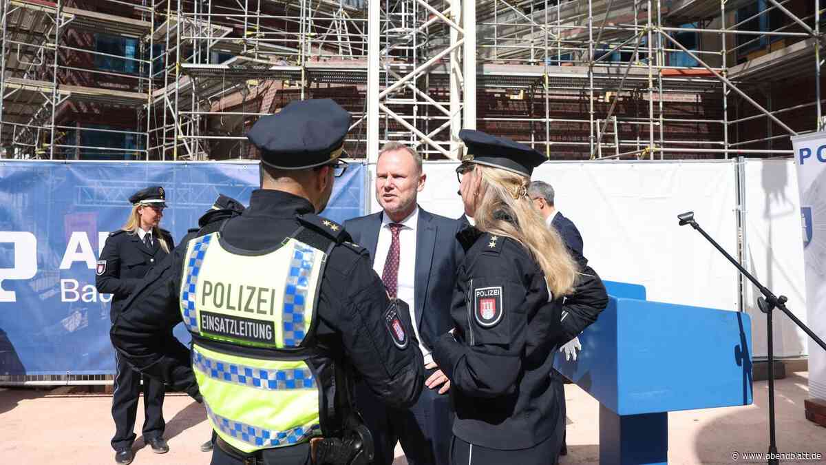 Prominente Gäste, starke Symbolik: Neugraben feiert neue Wache
