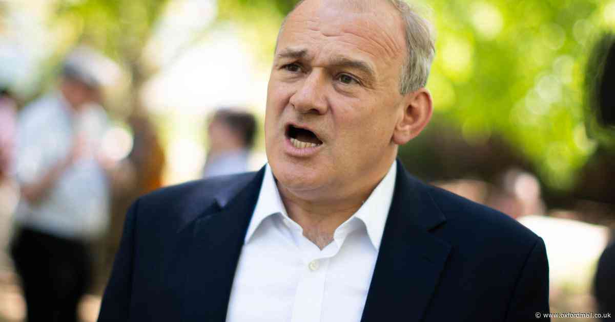 Ed Davey pays 'heartbreaking' tribute to the 3 killed in Bicester Motion fire
