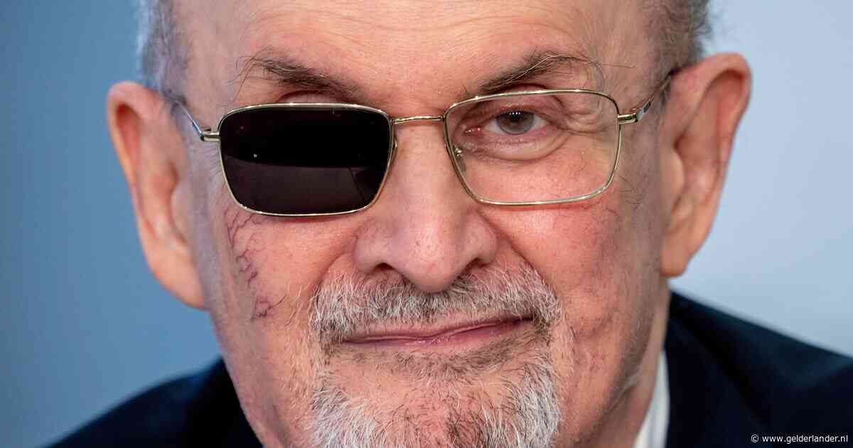 25 jaar cel voor man die instak op schrijver Salman Rushdie en hem aan één oog blind maakte