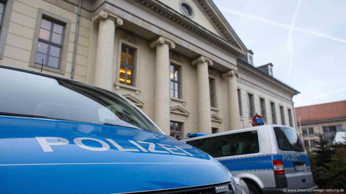 Braunschweig: Wirtin überfallen – Großeinsatz der Polizei