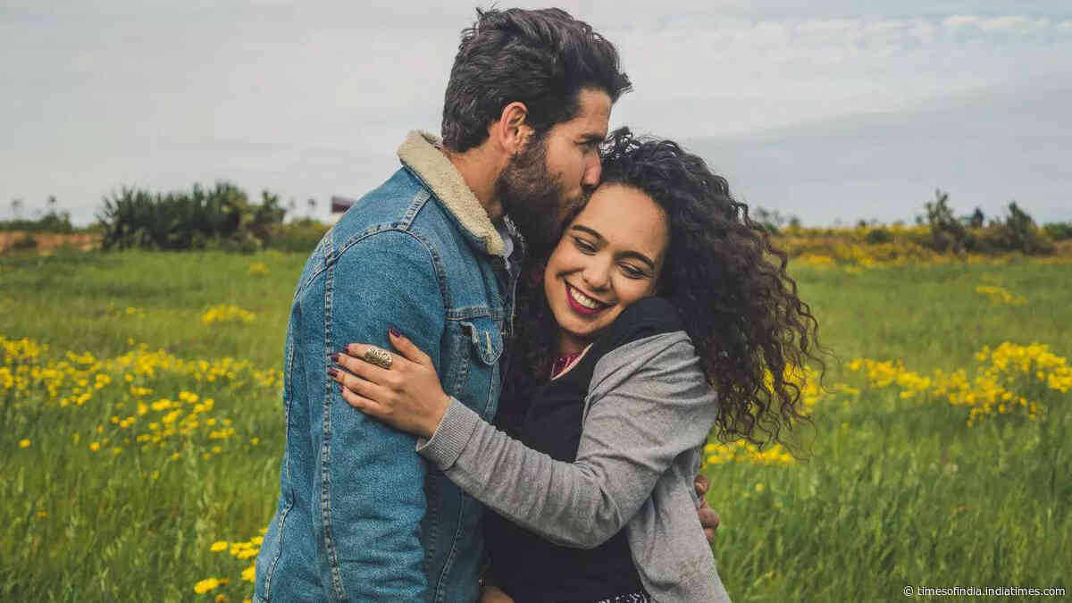 5 habits people in happy marriages avoid at all costs