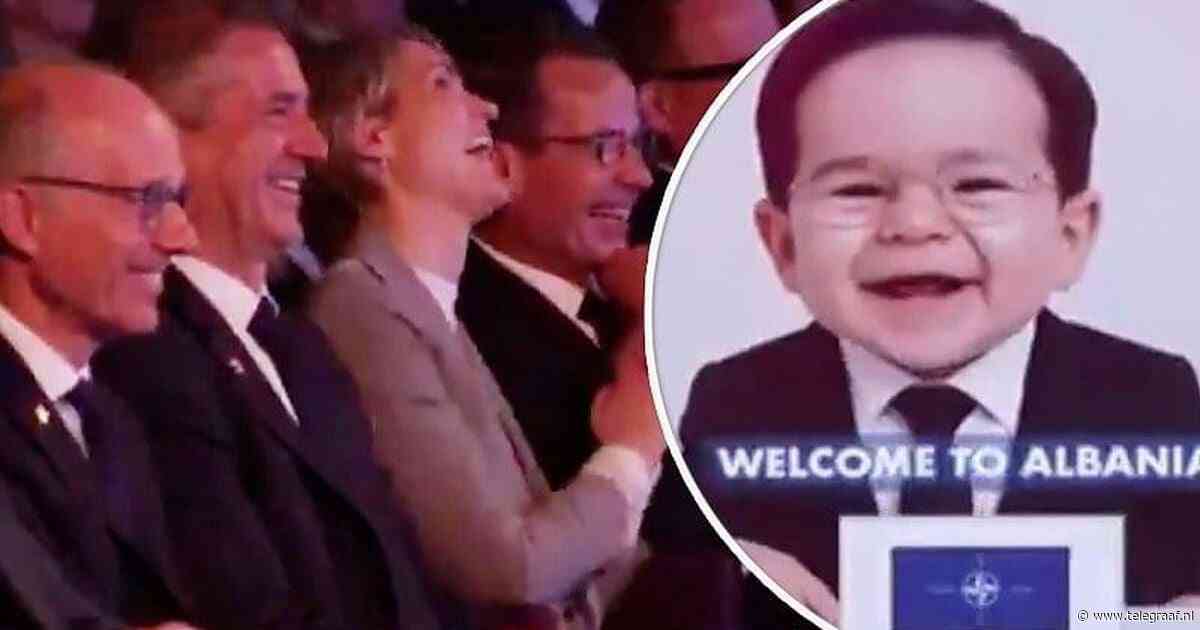 Hilarisch: AI-baby’s van wereldleiders openen bijeenkomst