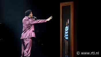 'Mini Claude' zingt C'est La Vie mee in songfestivalarena in Basel