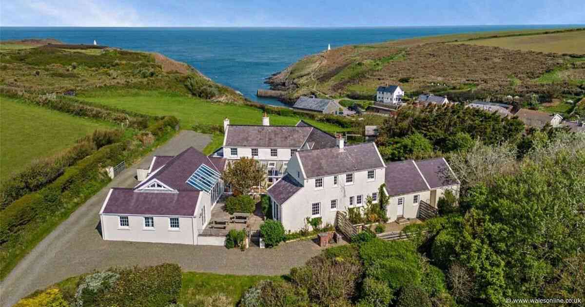 Inside the charming mansion on a coastal headland with mesmerising sea view