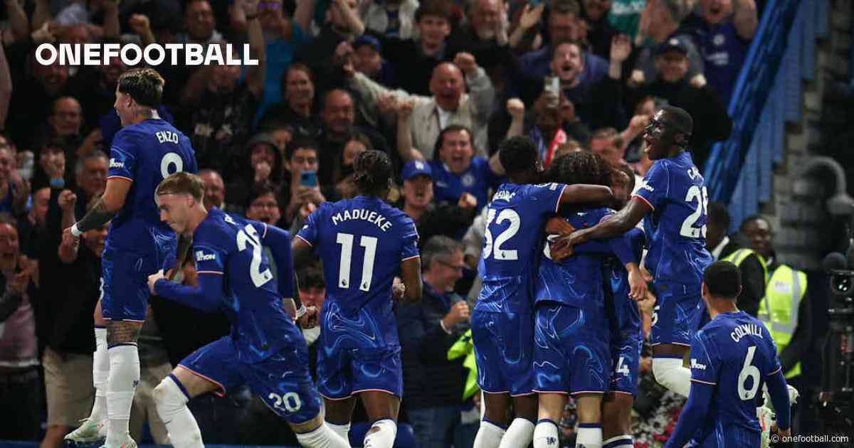 Chelsea pile pressure on top-four rivals by beating Man United 💪