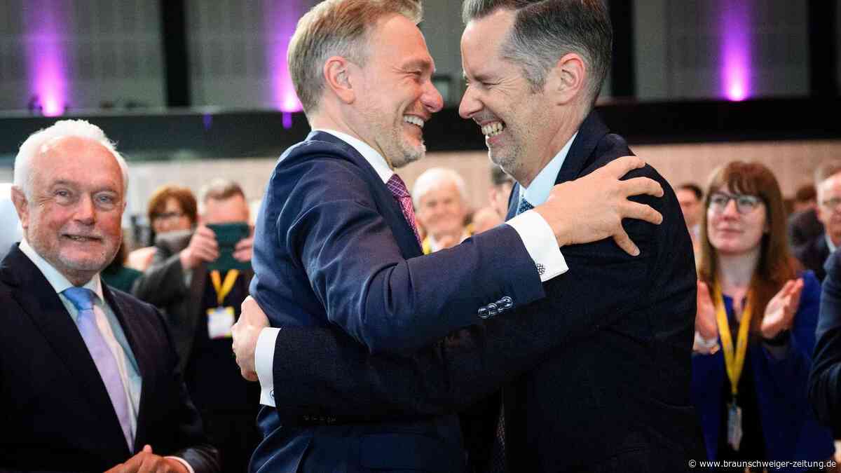 FDP wählt Dürr zum Vorsitzenden, langer Applaus für Lindner