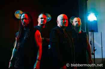 DISTURBED's DAN DONEGAN On His Bandmates: We Have Disagreements' But 'We've Grown Closer Over The Years'
