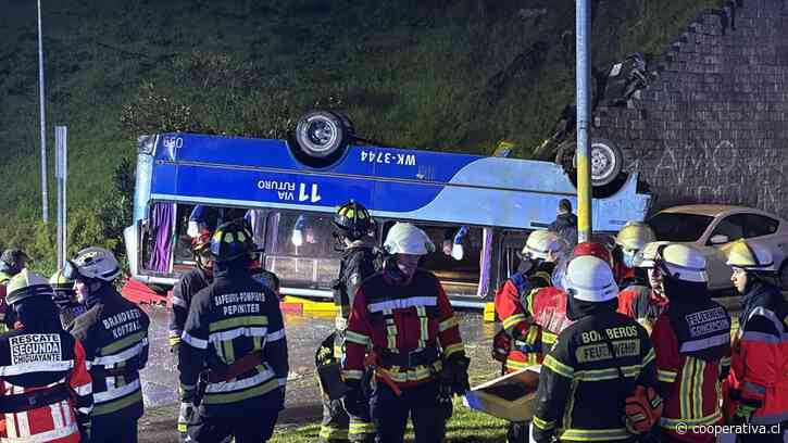 Tragedia en Chiguayante: Al menos dos muertos tras caída de bus en paso nivel