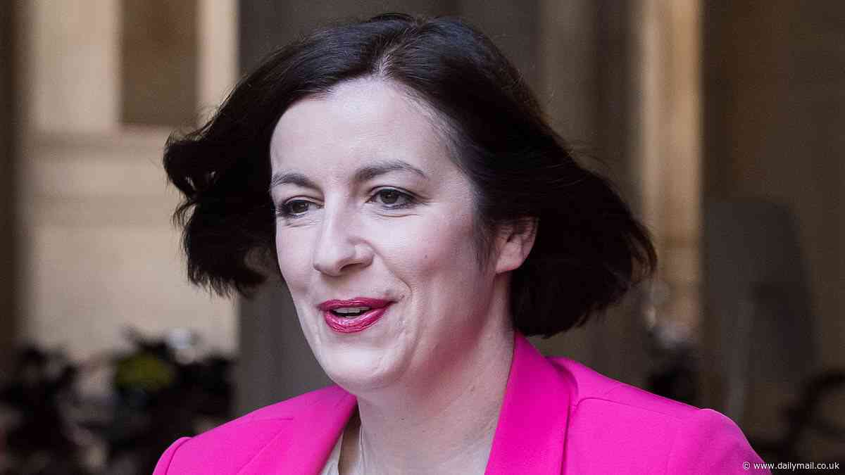 Labour 'kicking can down the road' over schools trans rules