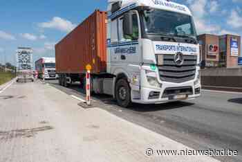 A12 krijgt nieuw soort wegdek dat sterker is en langer meegaat, maar waarom wordt dat dan niet overal gebruikt?