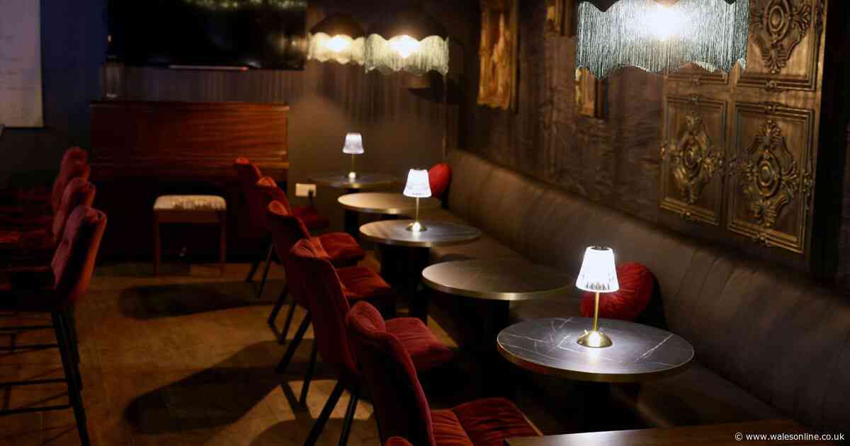 Secret bar inside a bar where you have to ring a buzzer to get in