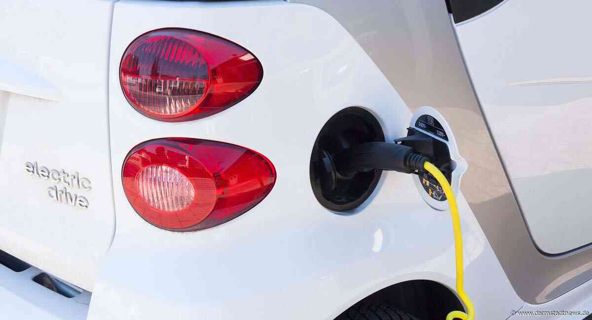EAD präsentiert Elektrofahrzeuge beim Tag der Elektromobilität