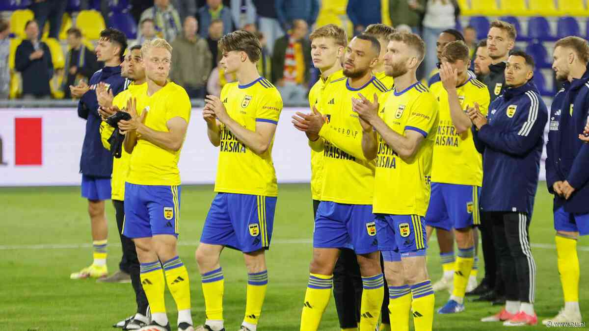 Cambuur treurt na 'pijnlijke' aftocht in play-offs: 'Nog nooit zo onterecht verloren'