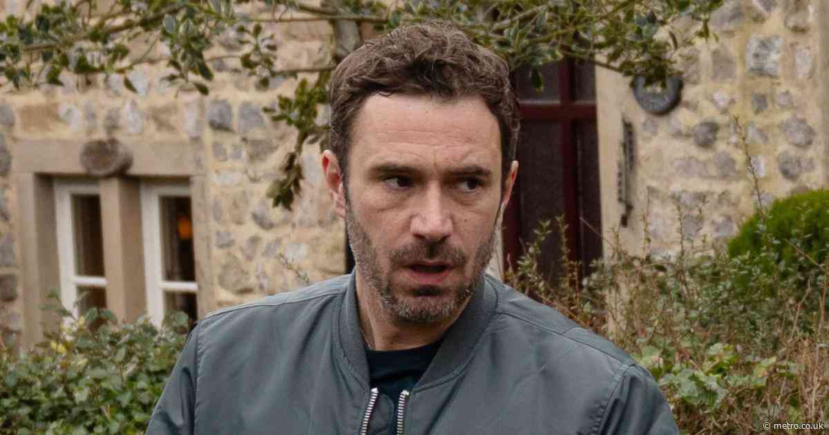 John ‘set to kill again’ in Emmerdale as major threat rears its head
