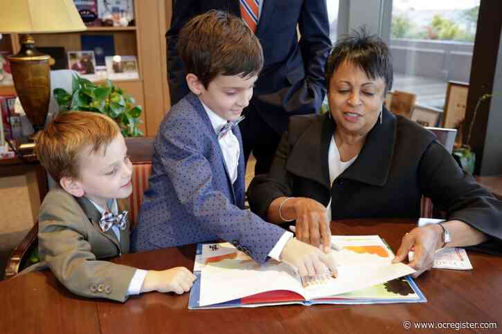 Larry Wilson: Should librarian or defense attorney run Library of Congress?