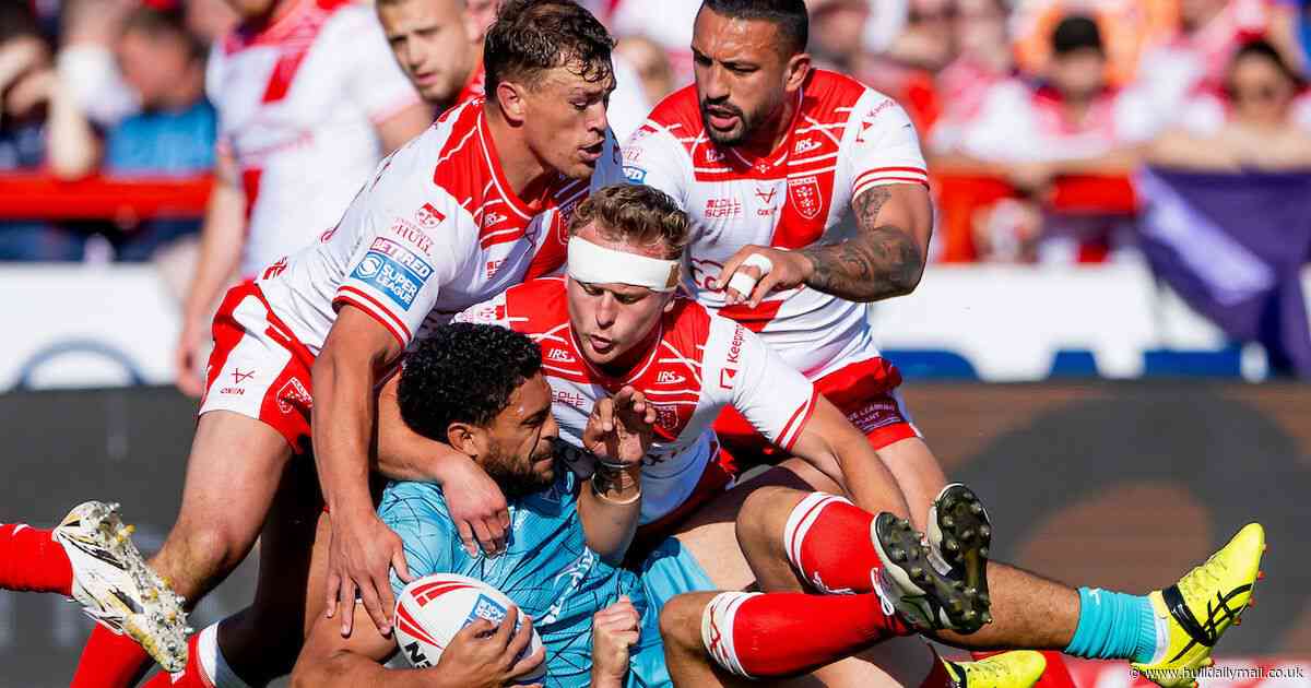 Hull KR v Huddersfield Giants live score updates: Rovers lead in scrappy game