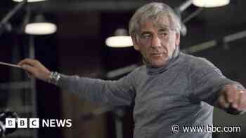 Leonard Bernstein honoured by plaque for his work