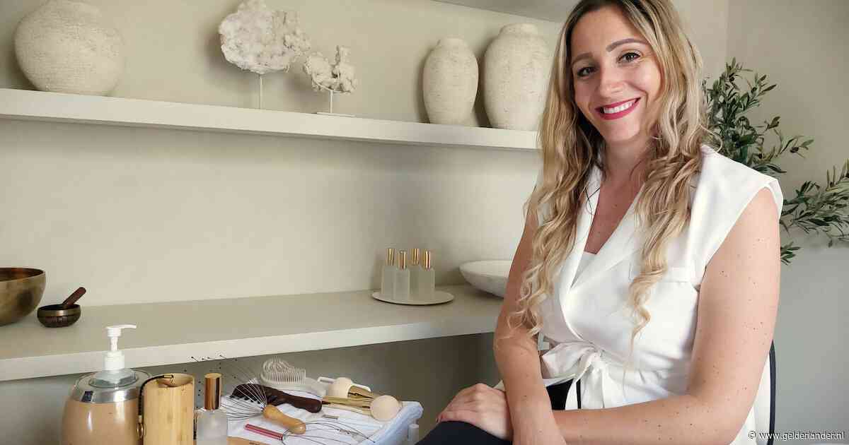 Eva uit Arnhem geeft ASMR-massages: 'Het is meer dan alleen kriebelen'