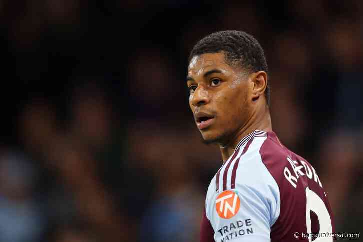 Barcelona presented with lucrative option by Premier League forward eager to join