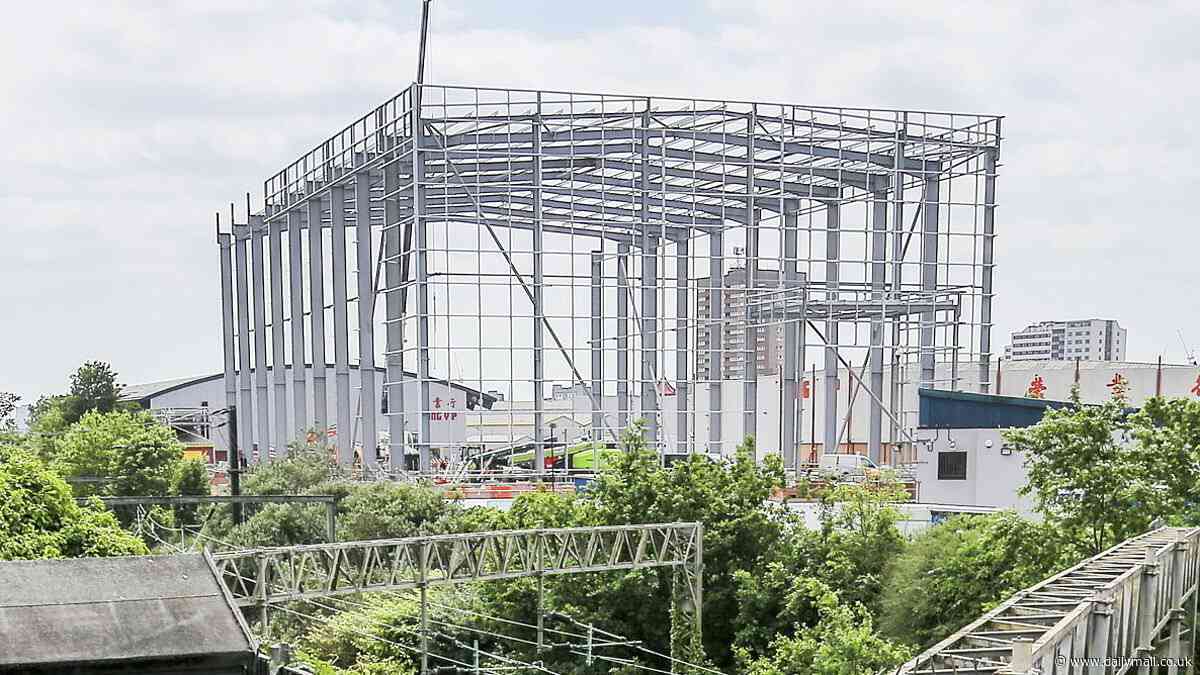 Fury at 'eyesore' 200ft tall Chinese supermarket warehouse towering over housing estate - as locals insist it keeps getting BIGGER every time they open their doors