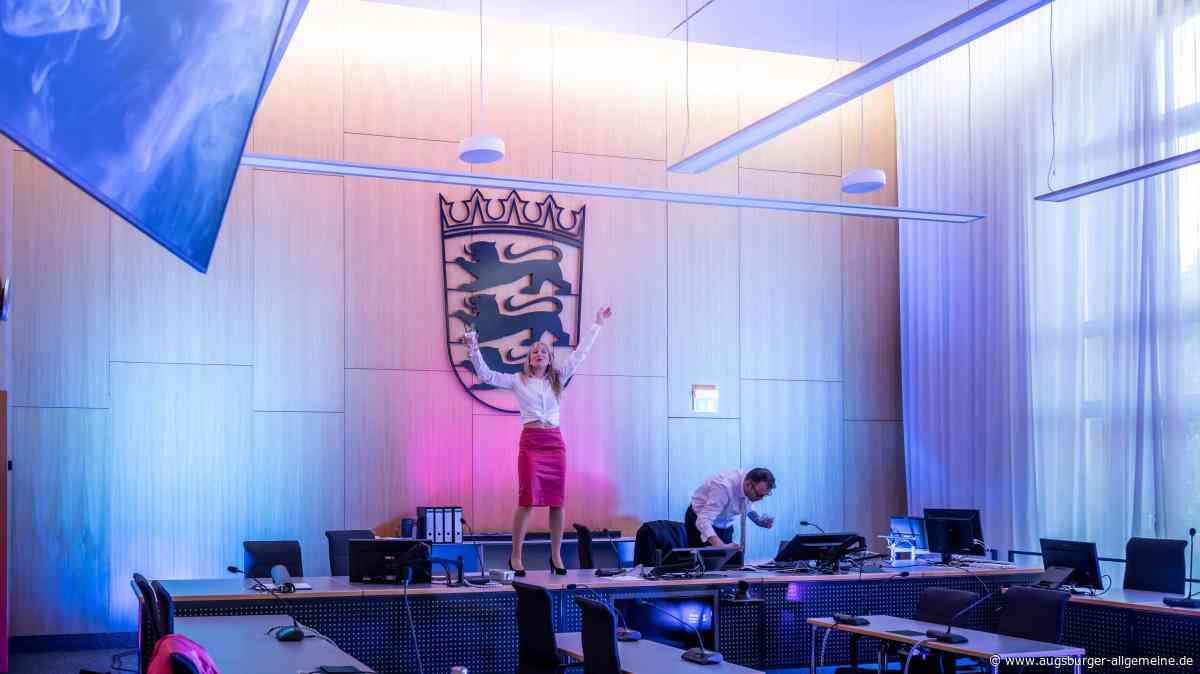 Wenn Recht zu Ungerechtigkeit wird: Theater Ulm spielt „Prima Facie“ im Landgericht