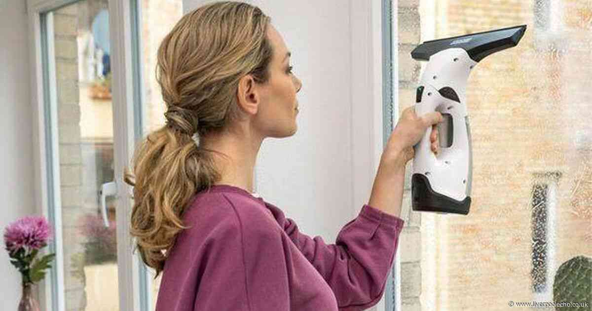Karcher window vacuum that cleans showers and mirrors in 'minutes' reduced by 43%