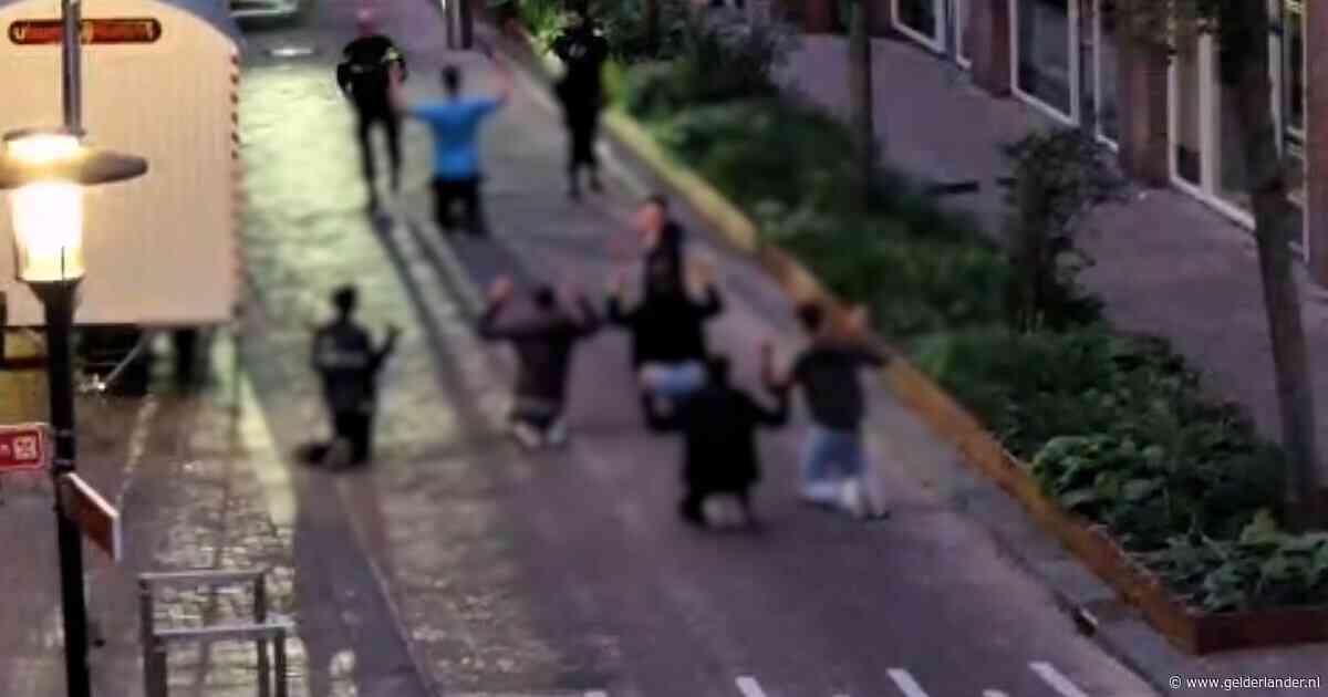 ‘Gewapende jongeren’ in Tiel hadden alleen een waterpistool