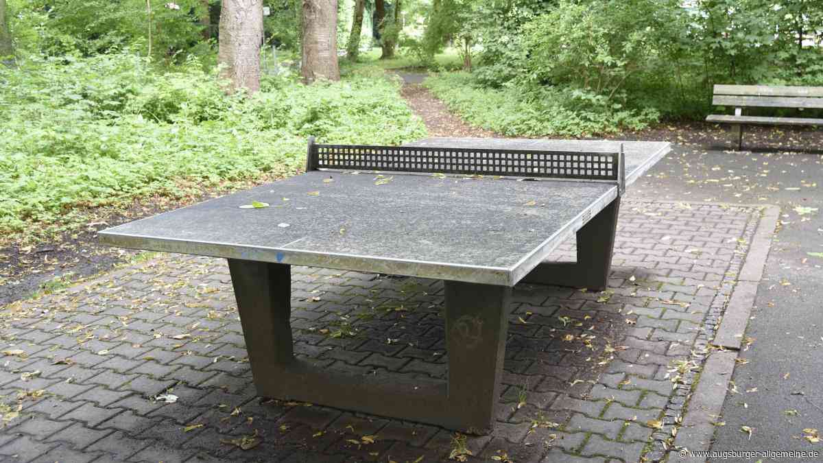 Tischtennisplatte in Gerlenhofen aus Verankerung gerissen