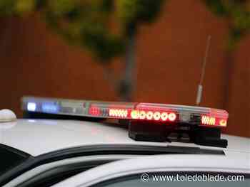 Teen killed, motorcyclist injured in 2-vehicle Tiffin crash