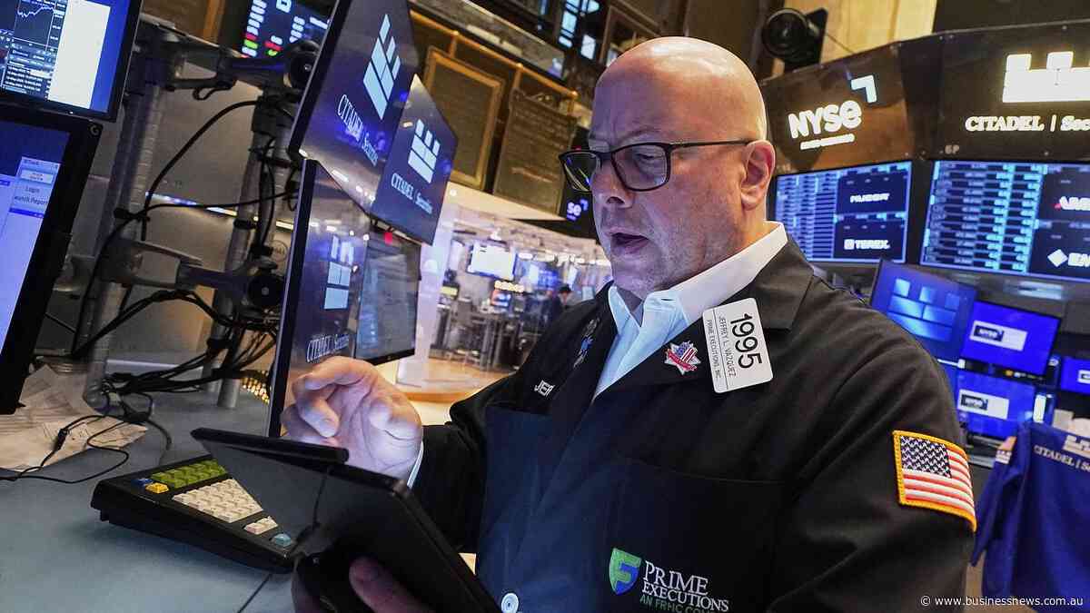 Wall St finishes flat after US downgrade hits sentiment