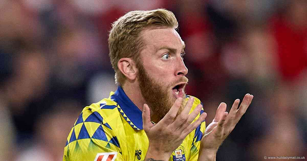 Hull City keen to exploit transfer loophole in quest to sign ex-Sheffield United striker