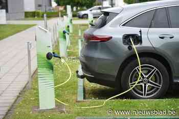 Bedrijven belonen werknemers steeds vaker met salariswagen