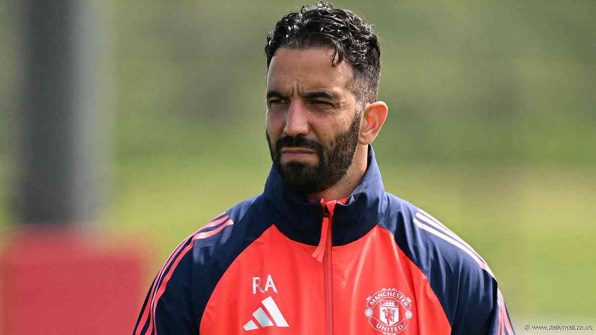 Jamie Carragher and Gary Neville reveal why Premier League striker with £30m release clause should NOT join Man United - after 'holding face-to-face talks over summer move'