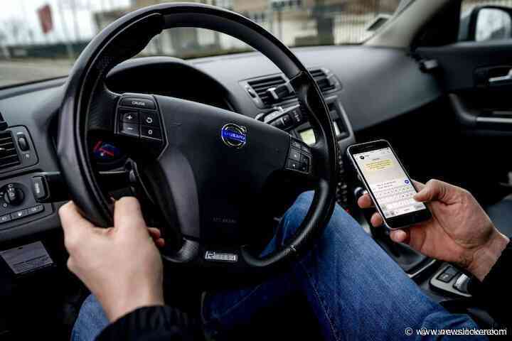 Vanaf nu is focusflitser die je op telefoongebruik achter het stuur betrapt meer dan een test