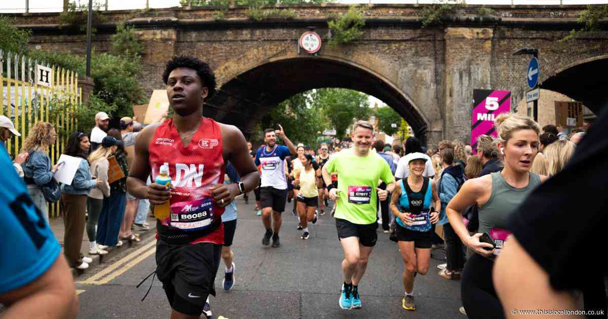 Thousands enjoy the Hackney Half Marathon as festival returns