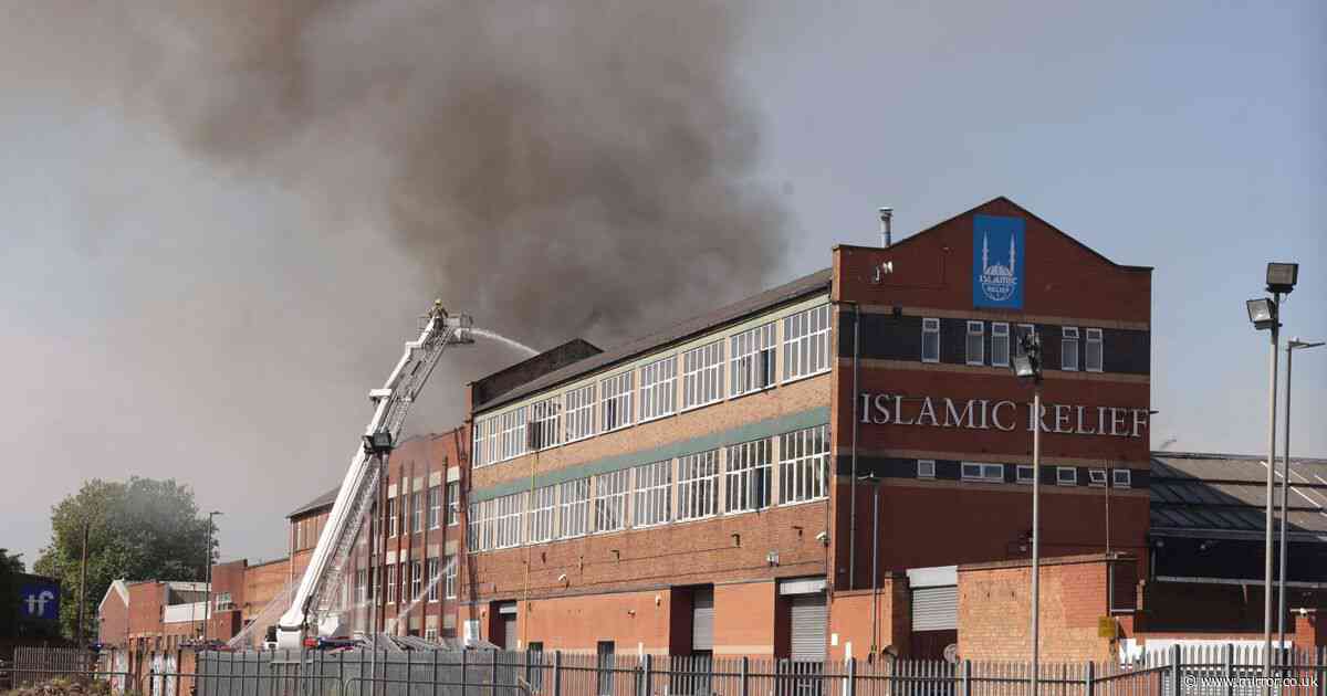 Birmingham fire LIVE: Fire crews descend on three storey blaze as locals evacuated