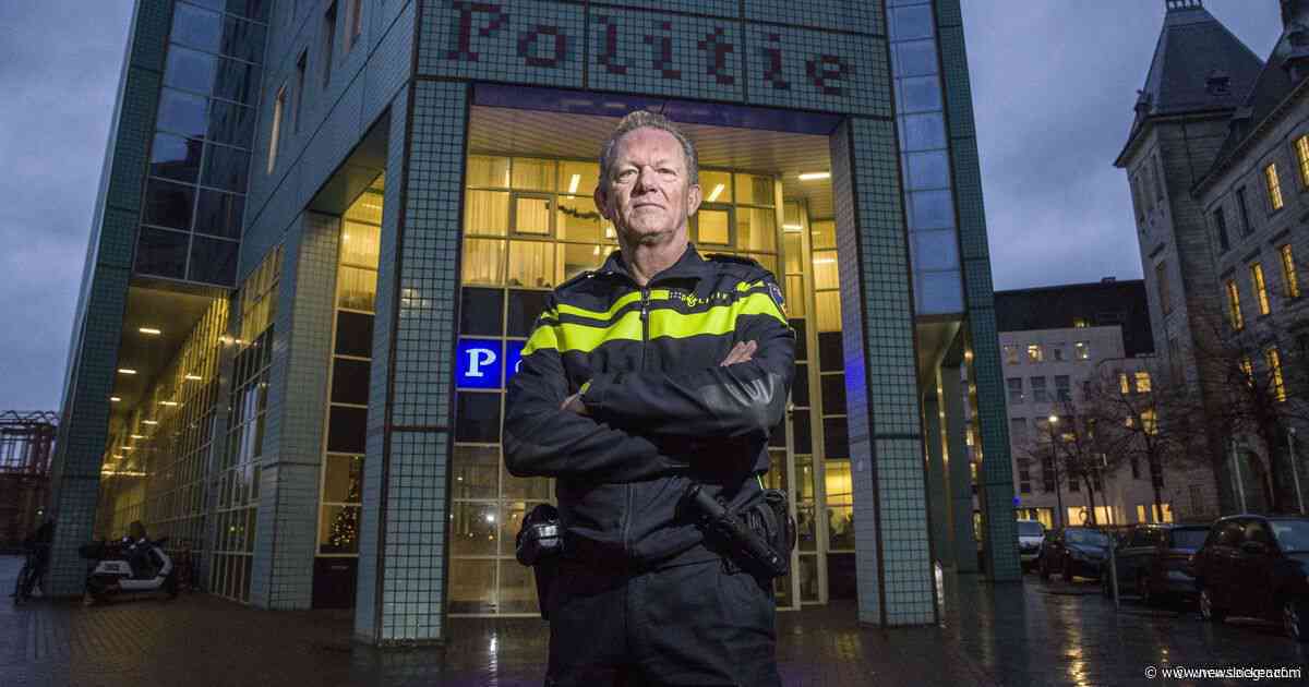 Rotterdamse politiechef Fred Westerbeke (63) hangt uniform aan de wilgen: ’Tijd voor volgende fase’