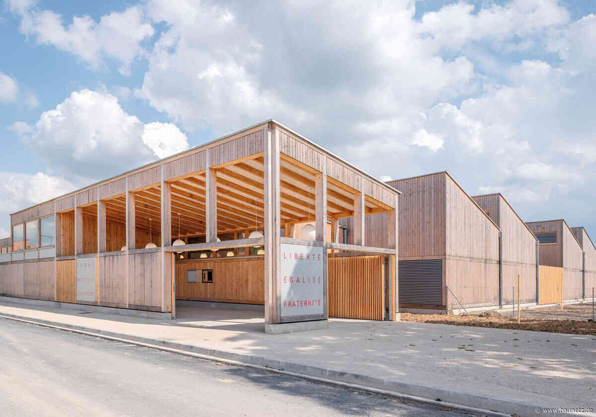 Dachlandschaft bei Paris - Vorschule von Richter architectes et associés