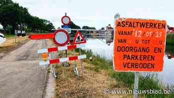 Nieuw asfalt op kanaalpad tussen brug 4 en brug 5 net op tijd klaar voor verlengd hemelvaartweekend
