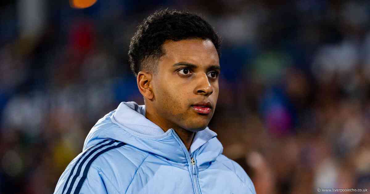 Liverpool sent Mohamed Salah warning over Rodrygo transfer - 'I'd be careful'