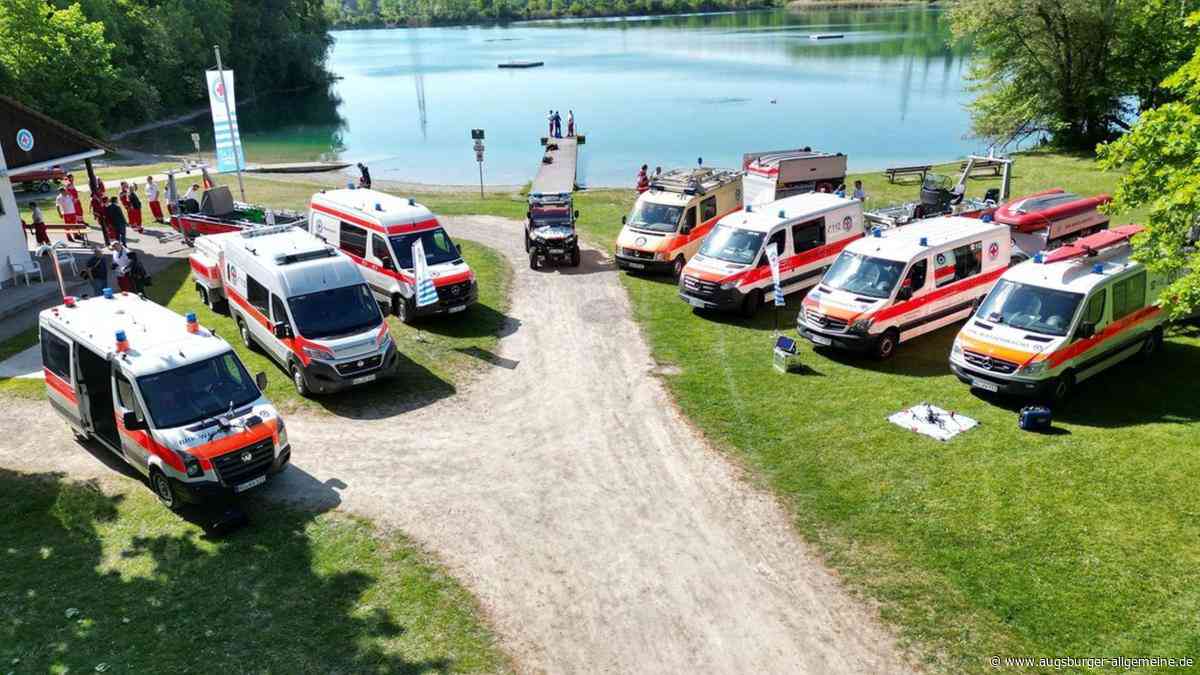 Boote, Fahrzeuge, Drohnen: Die Wasserwacht stellt in Senden neue Einsatzgeräte vor