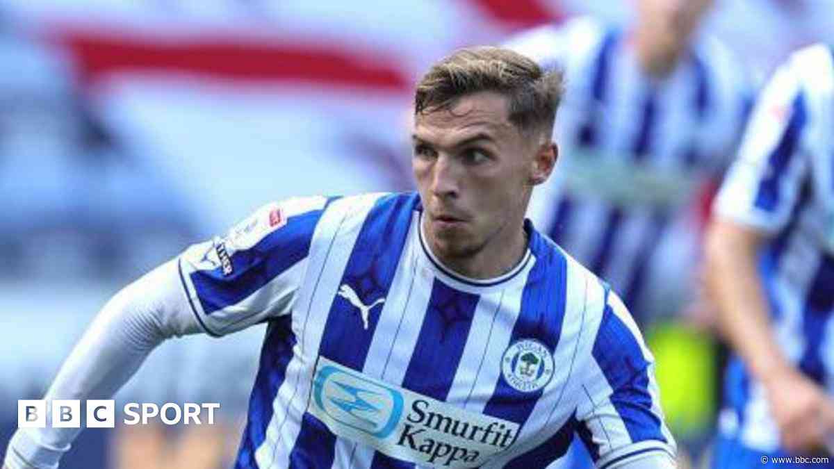 Smith to join Barrow on two-year deal from Wigan