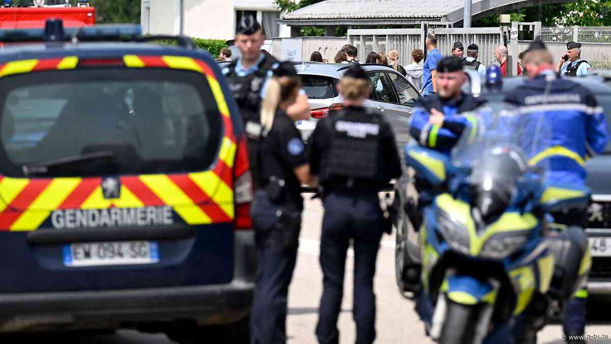 Messerangriff in Nogent: 14-Jähriger in Frankreich tötet Schulassistentin