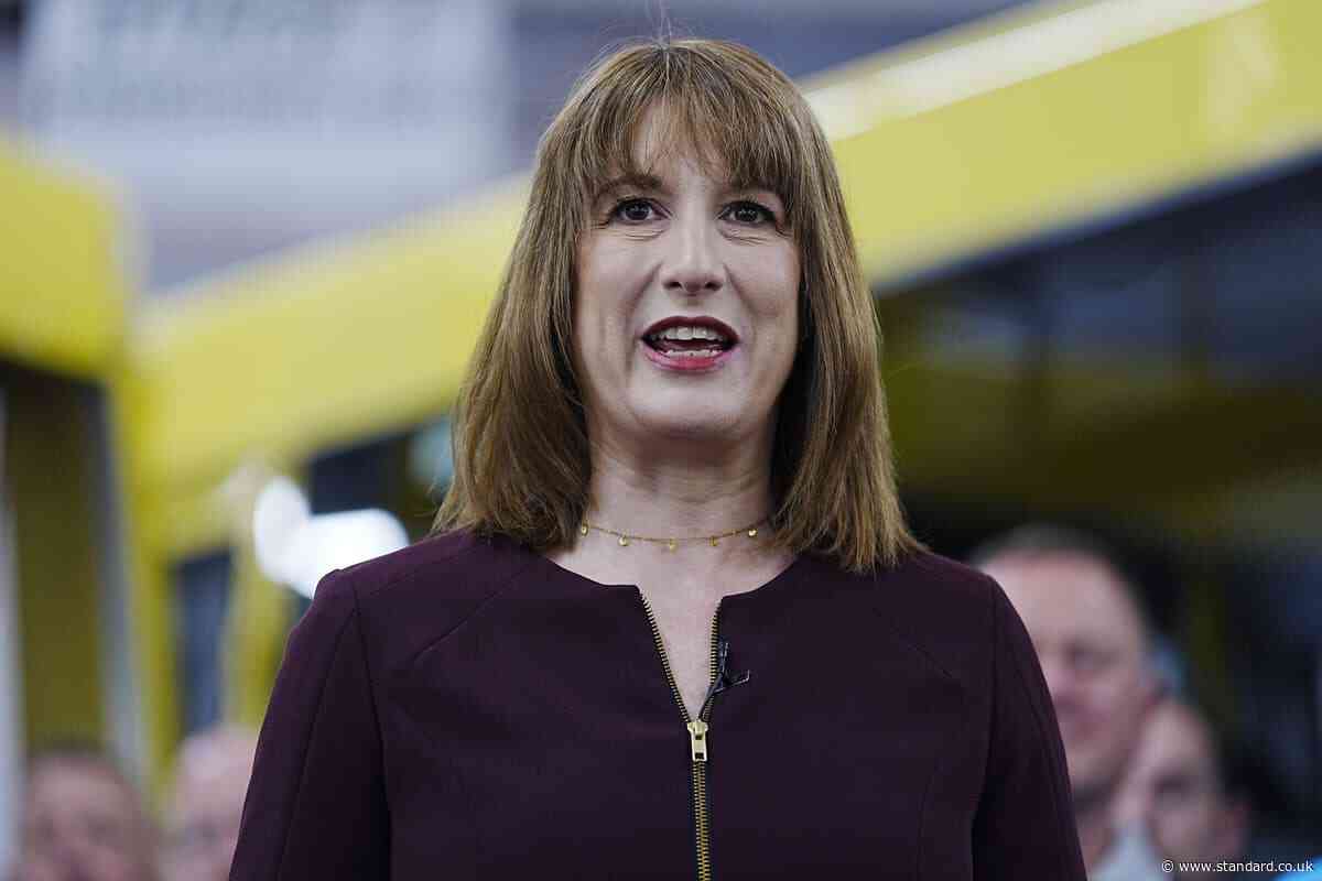 Reeves set to extend £3 bus fare cap until 2027