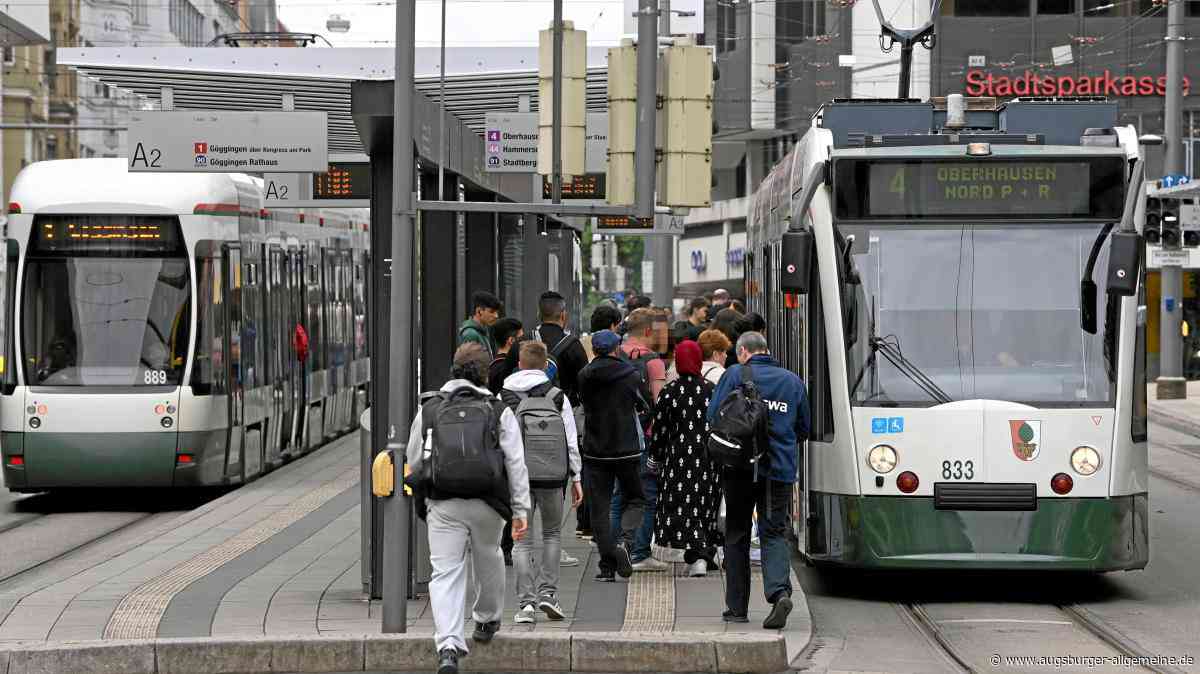 Fahrgäste müssen sich am Augsburger Königsplatz sicher fühlen können