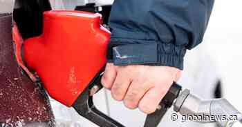 Quebec government scraps gasoline floor price to boost competition