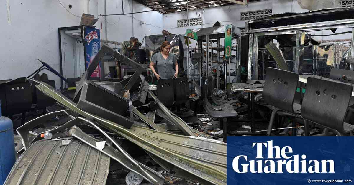 At least seven dead and 50 wounded as Colombia hit with bombings and gun attacks