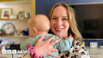 Breastfeeding buddies close down after funding cut